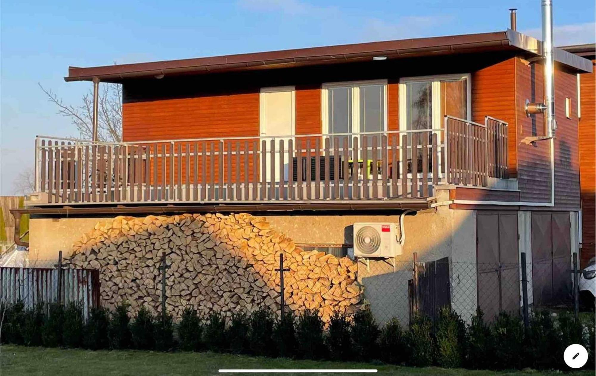 Johnys Apartment Ostrava Exterior photo
